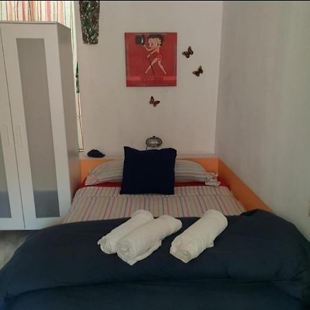 Apartamento Tipo Loth Alameda Sevilla Kültér fotó